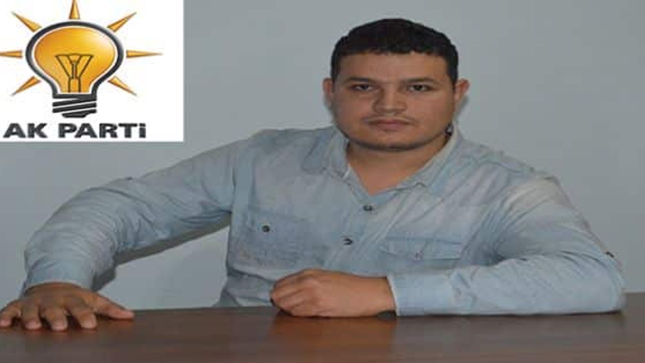 Ak Parti İlçe Başkanlığı için genç aday ben de varım dedi