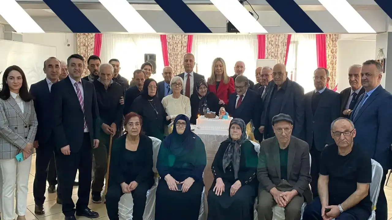 Hendek Huzurevinde Yaşlılar Haftası Etkinlikleri Düzenlendi