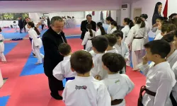 Hendek Karate Kulübünü Ziyaret etti