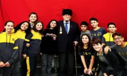 Hendek Ziya Gökalp Ortaokulu Öğrencilerinden Anlamlı Ziyaret