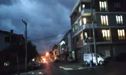 Hendek’te Şiddetli Rüzgarlar Sonrası Sokak Lambalarında kesintiler arttı