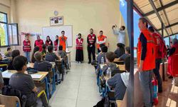 Ziya Gökalp Ortaokulu'nda Afet ve Telsiz Tatbikatı Gerçekleştirildi