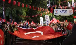 Hendek’te Hayat’tan Anlamlı Cumhuriyet Yürüyüşü Etkinliği