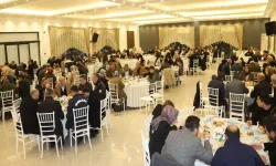 Hendek’te Muhtarlar ve Aileleri İftar Sofrasında Buluştu