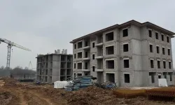 Hendek'te  TOKİ Konutları Yükseliyor