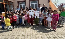 Dünya Romanlar Günü’nde Hendek’te anlamlı ziyaret