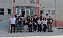 Hendek'te "Genç Kalemlerden Hikâyeler" Kitaplaştı