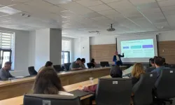 Hendek MYO’da Yapay Zekâ Destekli Eğitim Programı Gerçekleştirildi