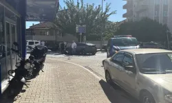 Osman Gazi Caddesi’nde Kaza Motosiklet Sürücüsü Hafif Yaralandı