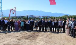 Hendek Yeni Adalet Sarayında Protokol İnşaat Alanını İnceledi