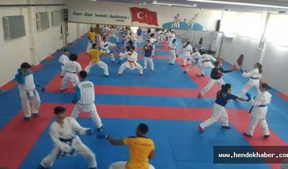 Ekvator Karate Milli Takımı Hendek’te