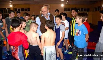 Sporun ve sporcunun dostuyuz