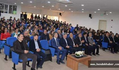 Eğitim Fakültesi Hendek Kampüsü'ne 300 kişilik konferans salonu yapıldı