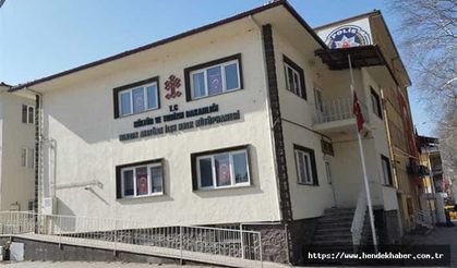 Hendek Atatürk İlçe Halk Kütüphanesi çalışma saatleri güncellendi