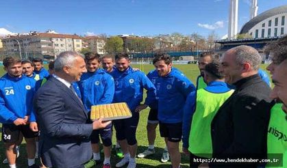 Hendekspor’a Tatlı Sürpriz