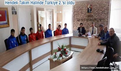 Hendek Takım Halinde Türkiye 2.’si oldu