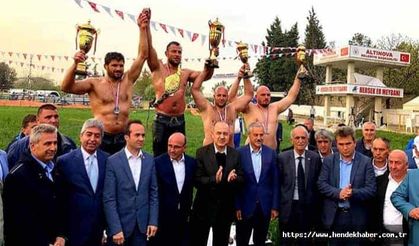 Yağlı pehlivan güreşlerinde Hendek'e iki üçüncülük