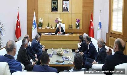 Bu Kez AK Parti Hendek Meclis Üyeleri Yüce'yi ziyaret etti