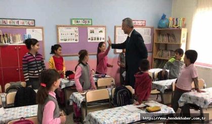 Hendek'te Yeni Eğitim Öğretim Yılı mesaj yayınladı