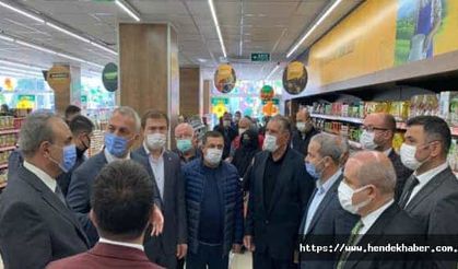 Hendek’e Tarım Kredi Kooperatifi market açtı…