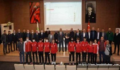 Kupa Hendek Meclisine geldi…