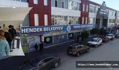 Hendek Belediye veznelerinde saat güncellemesi