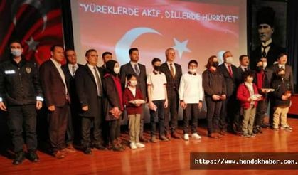 Hendek’te İstiklal Marşının Kabulu ve Mehmet Akif Ersoy'u Anma günü düzenlendi.