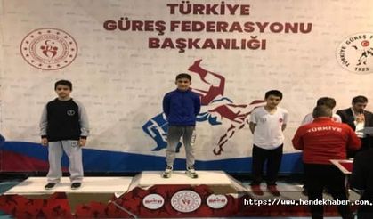 Hendek U-13 Güreş Takımı Türkiye İkincisi Oldu