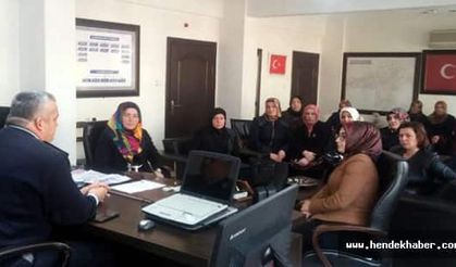 Ak Kadınlardan emniyete ziyaret