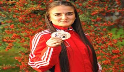 Şampiyonlukla döndü