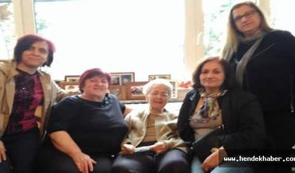 Chp Hendek Kadın Kolları Yaşlılara Ziyaretde bulundu