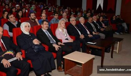 Eğitimin Geleceği konulu panel Hendek'te düzenlendi