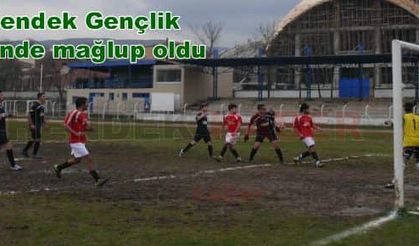 Hendek Gençlik evinde mağlup oldu