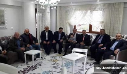 Hendek İlçe Başkanı Umre Dönüşü Ziyaret Edildi