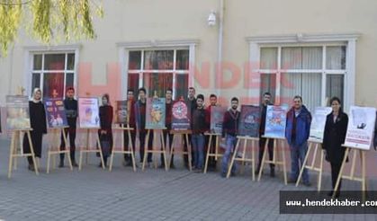 Hendek kampüsünde afiş sergisi düzenlendi