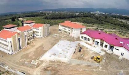 Hendek Mesleki ve Teknik Anadolu Lisesi Yeni yerinde