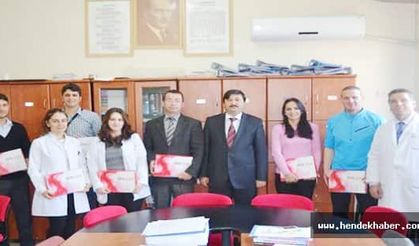 Hendek'te öğretmenlere tablet dağıtımı yapıldı