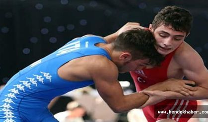 Hendekli  Güreşci Dünya 3.’sü