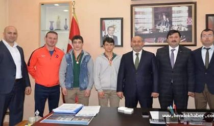 Hendekli O Güreşçiler 49 il arasında üçüncü oldu