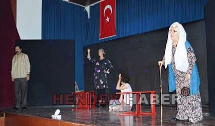 Ünlü tiyatro sanatçısı Hendek'te