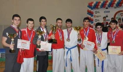 Hendek’li sporcu Zeren, Rusya’da üçüncü oldu