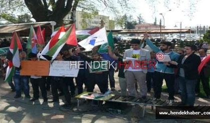 Hendek'te Cuma Sonrası Protesto Yürüyüşü