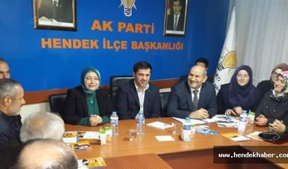 Hendek'te kendilerini anlatıyor