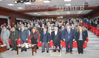 Hendek’te Öğretmenler Günü kutlandı