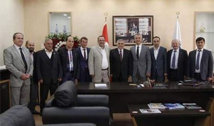 Hendek'te Siyaset Kardeşliği