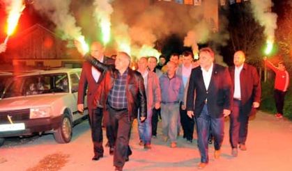 İnci Hendek Yeşilvadi Köyü’nde coşkuyla karşılandı