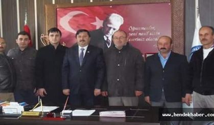 Makamında ziyaret ettiler
