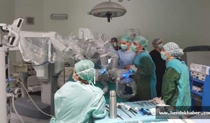 Robot kanser riski taşıyan hastayı sağlığına kavuşturdu