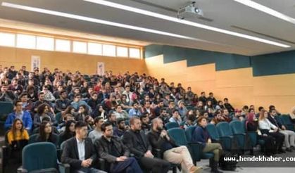 Sakarya'da E-Ticaret ve Sosyal Medya Zirvesi yapıldı
