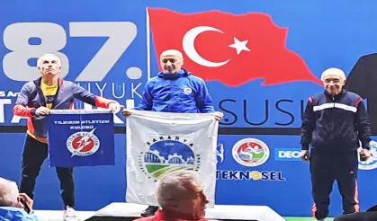 Sakarya atletizmde şampiyonluğu kaptırmadı